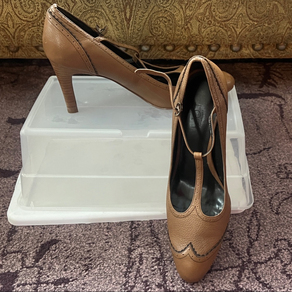 Ann Taylor Tan Leather Women's Heels